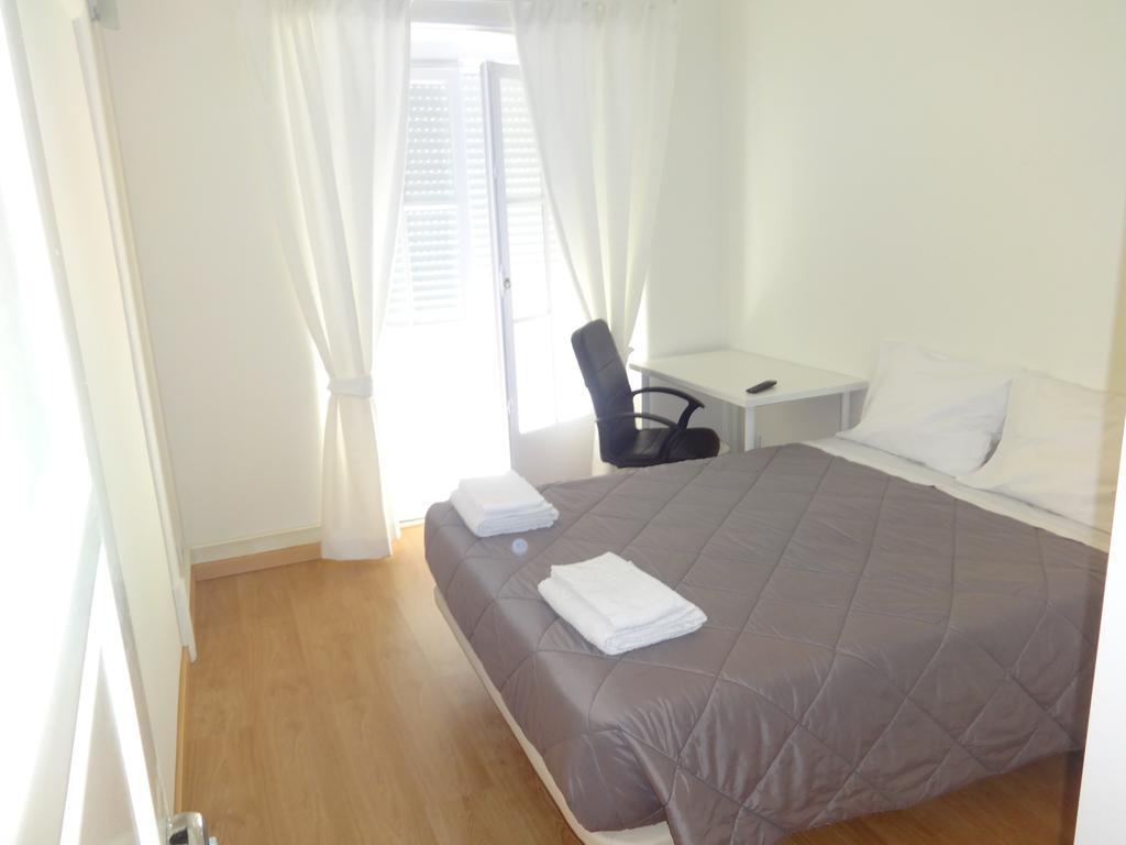 Residence Metro-Alameda Lisbon Room photo