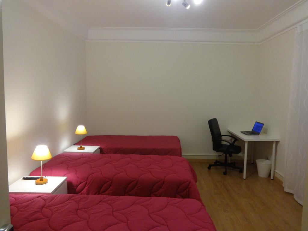 Residence Metro-Alameda Lisbon Room photo