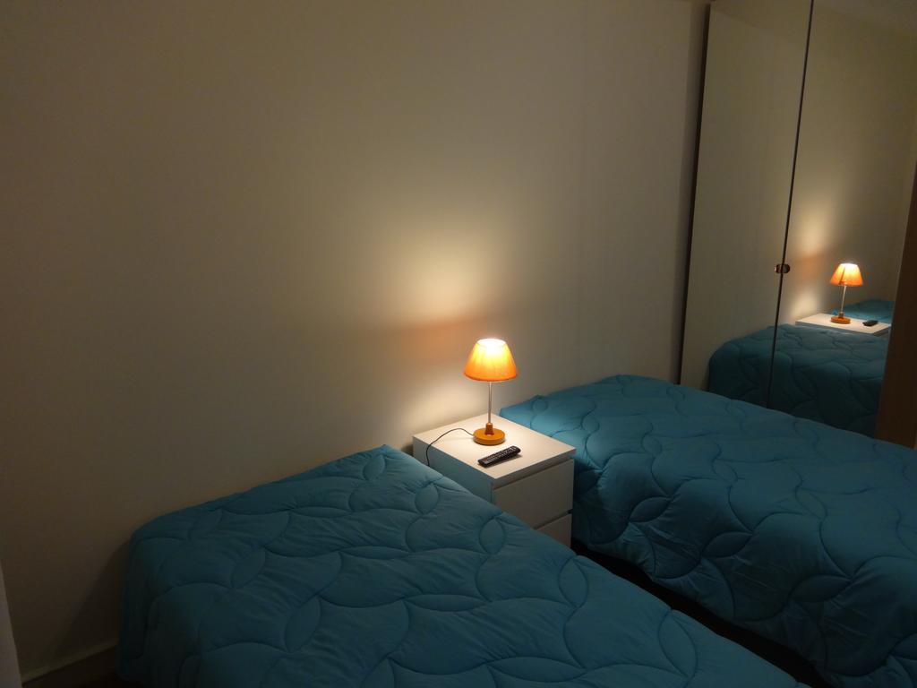 Residence Metro-Alameda Lisbon Room photo